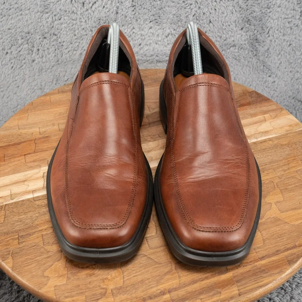 Ecco Helsinki 2 Loafers Men's Size 8 / 8.5 EU 42 Brown Leather Slip On Fluidform